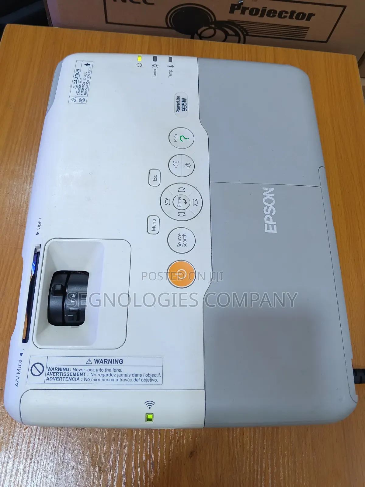 Epson Powerlite 935w 3700 Lumens 3lcd Wxga 3lcd Projector