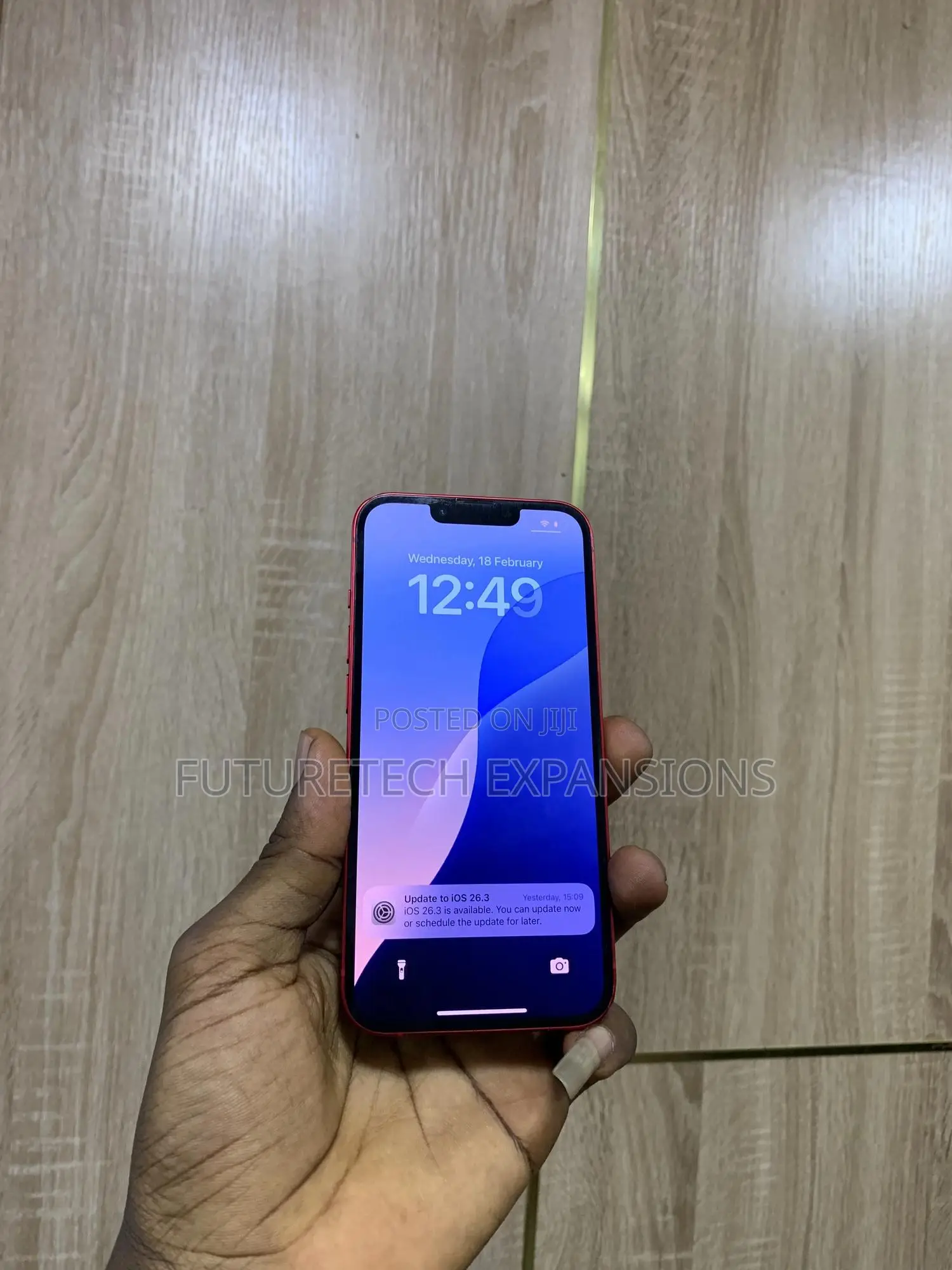Apple iPhone 13 128 GB Red