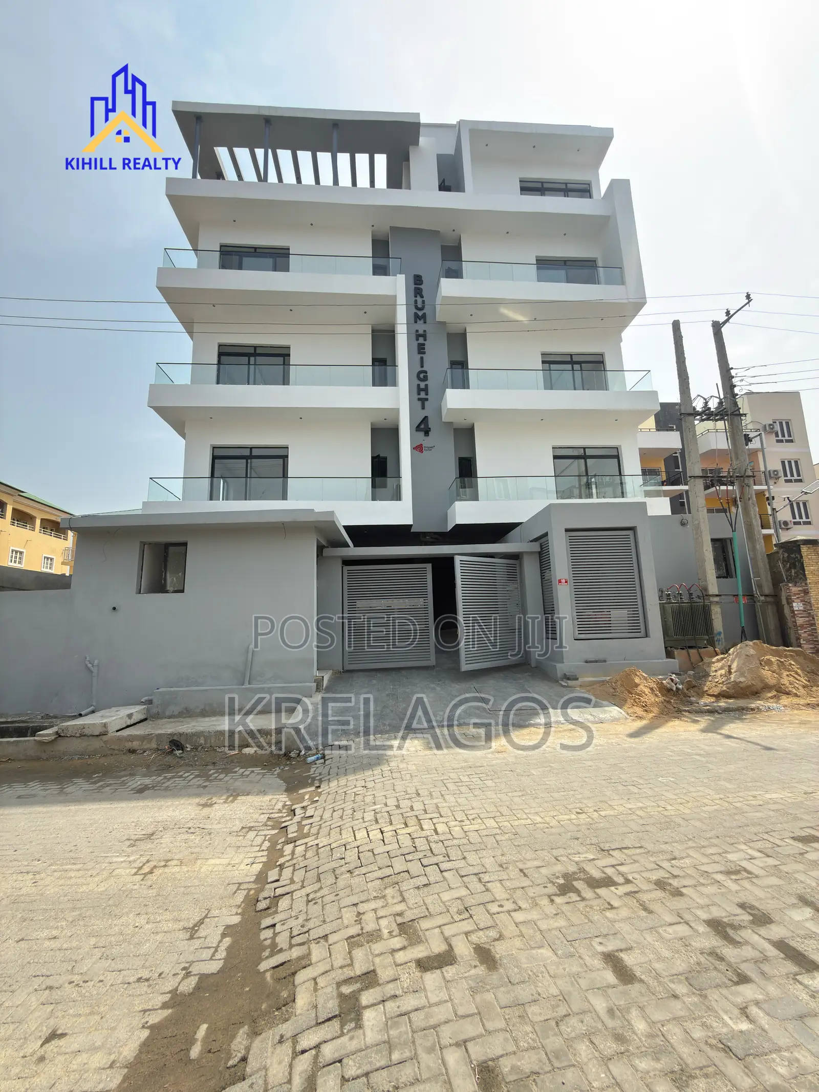 3bdrm Penthouse in Ikate for sale