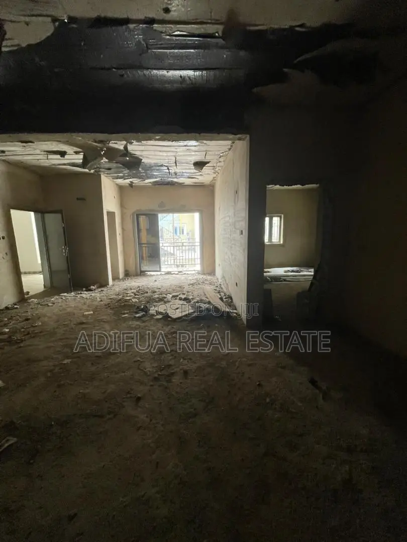 3-Bedroom Flat With B.Q