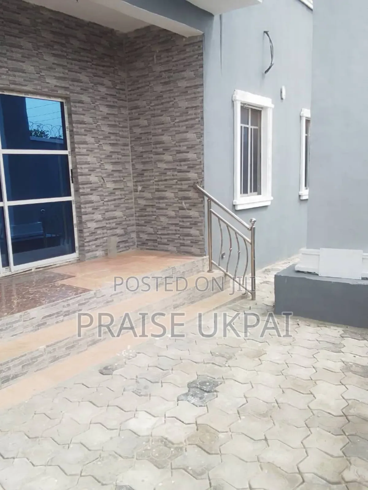 Furnished 4bdrm Duplex in Lakowe for sale