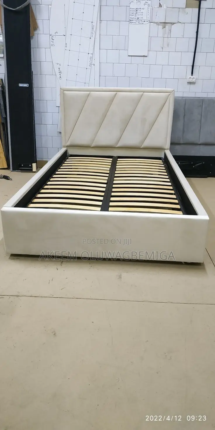 6by6ft Bedframe