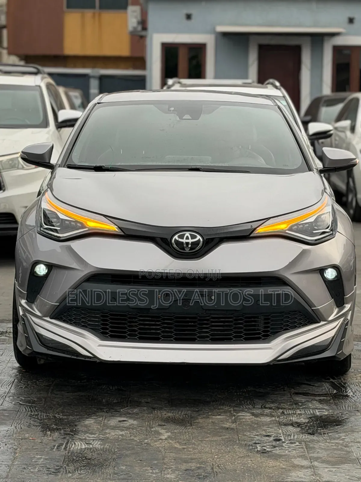 Toyota C-HR Nightshade 2022 Gray