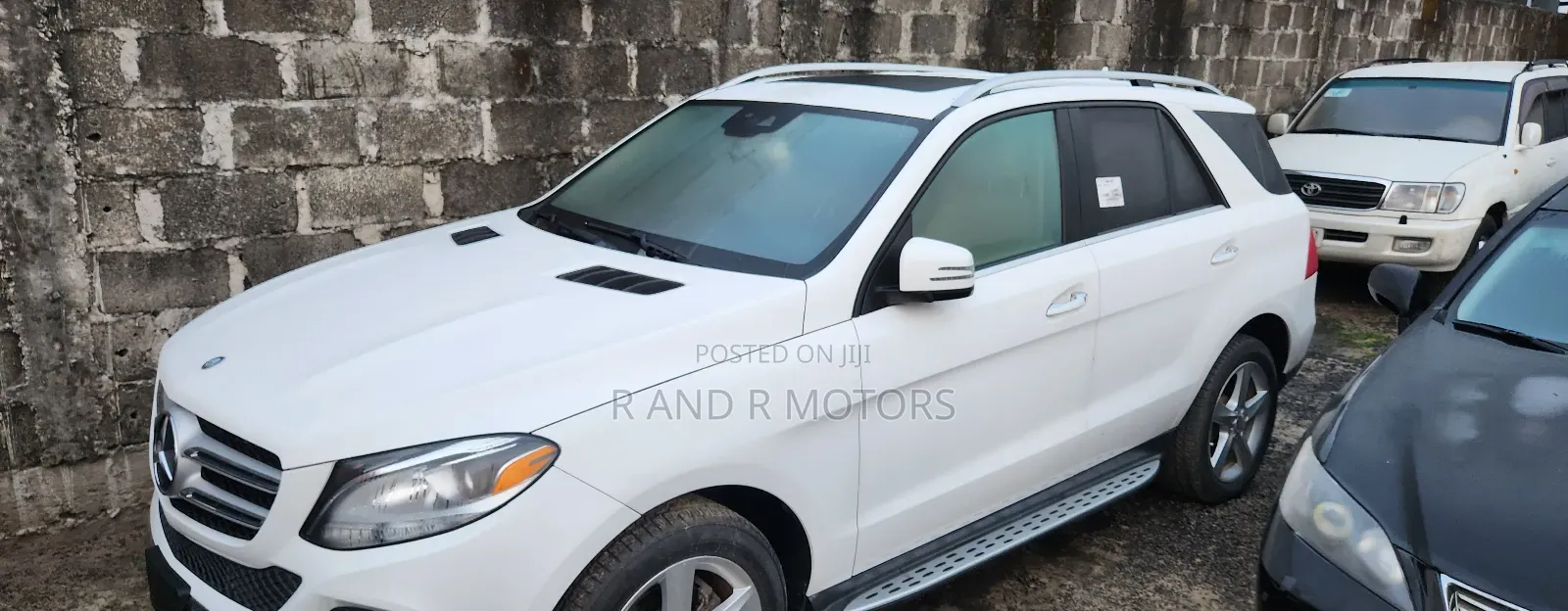 Mercedes-Benz GLE-Class 2015 Off white