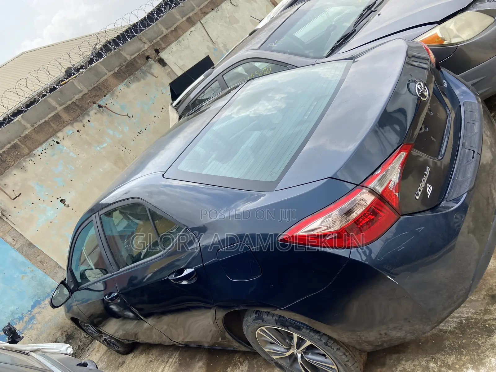 Toyota Corolla 2017 Blue