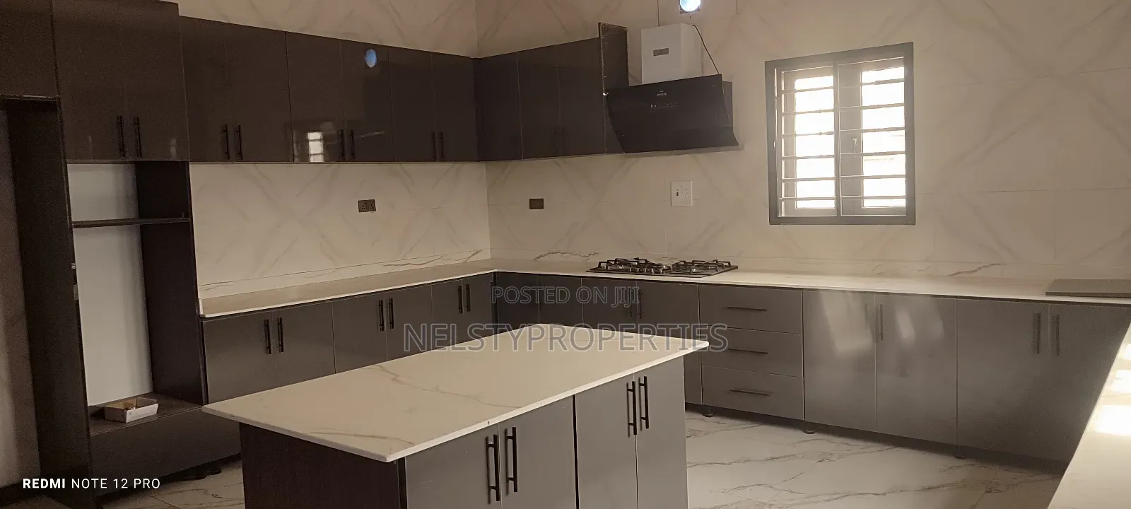 5bdrm Duplex in Efab Metropolis, Gwarinpa for sale