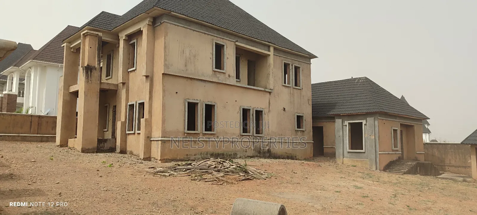 5bdrm Duplex in Efab Metropolis, Gwarinpa for sale