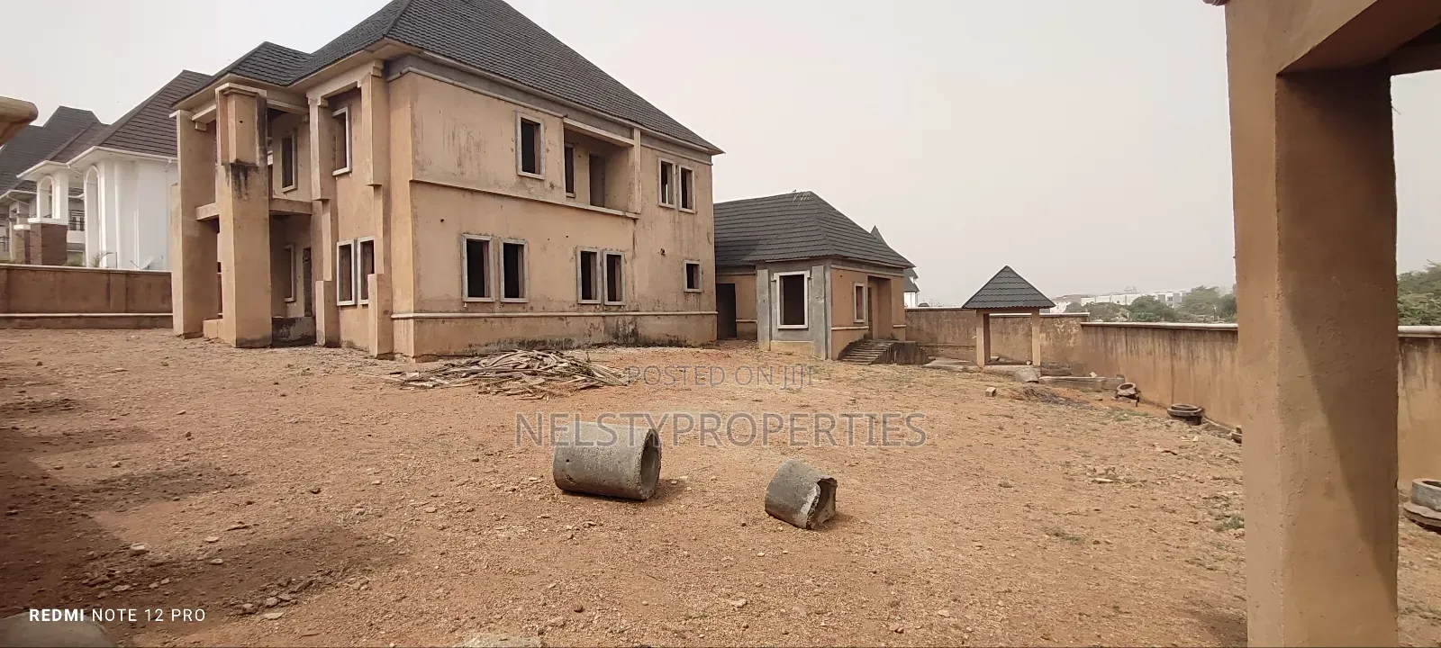 5bdrm Duplex in Efab Metropolis, Gwarinpa for sale