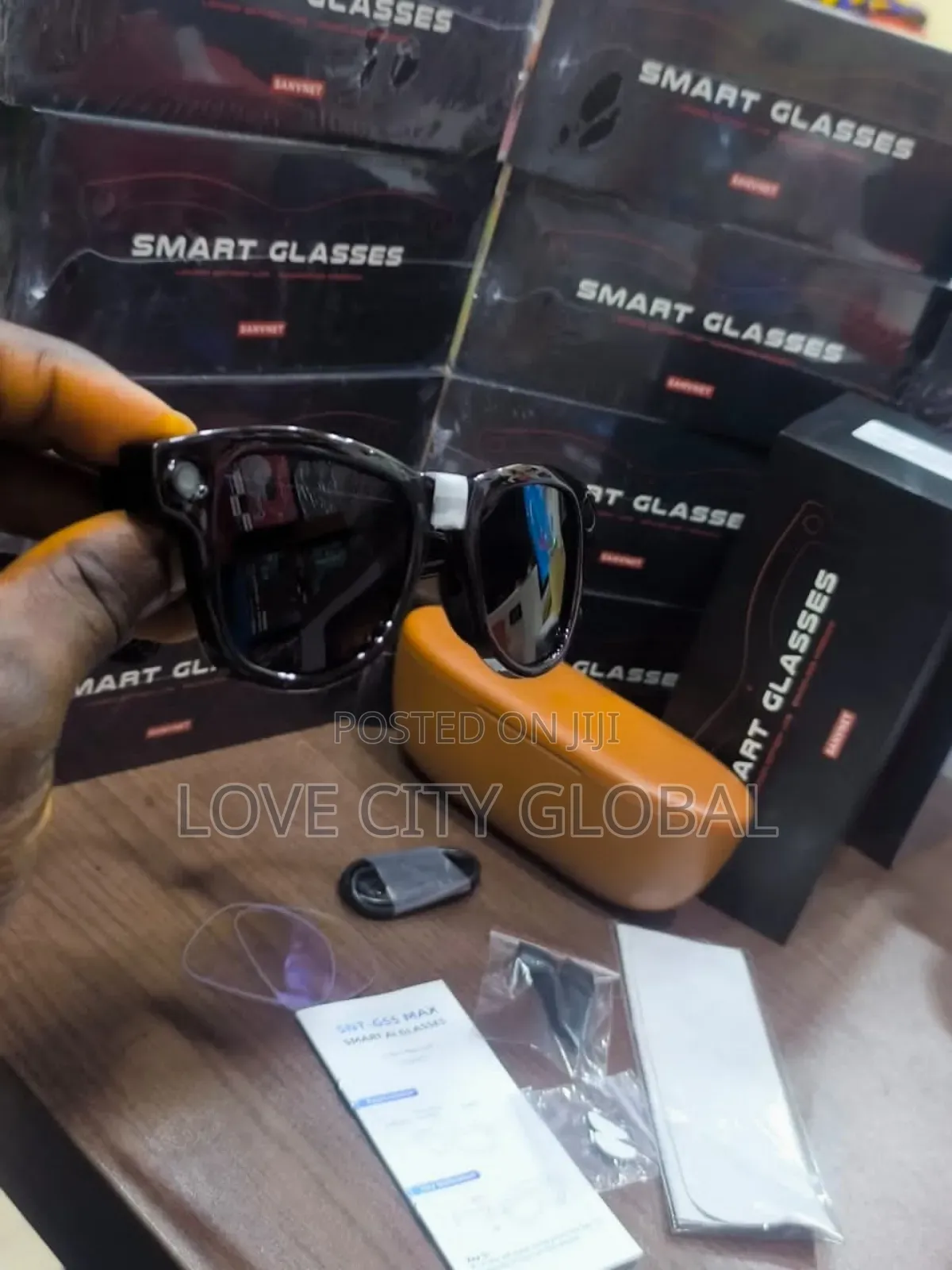 SNT Gs5 Max Smart Glass Wit Charging Case 2lens 20mp Hd Camera Bt Call