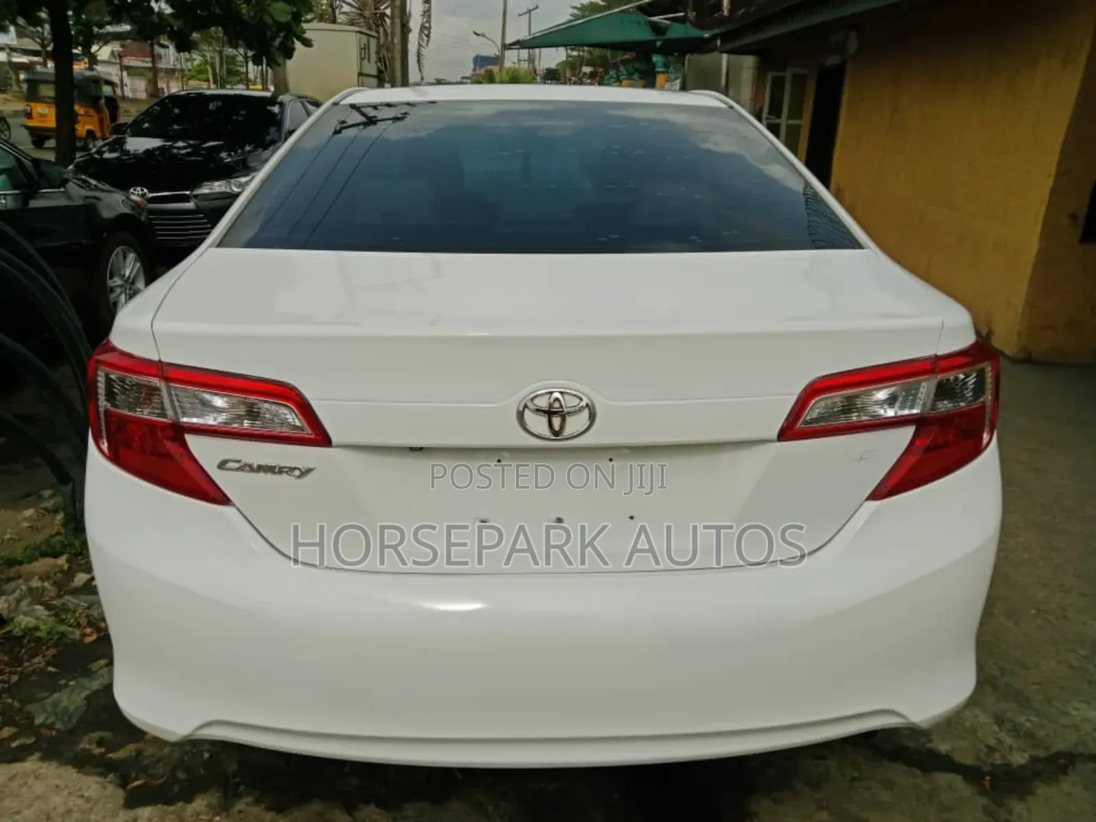 Toyota Camry 2014 White