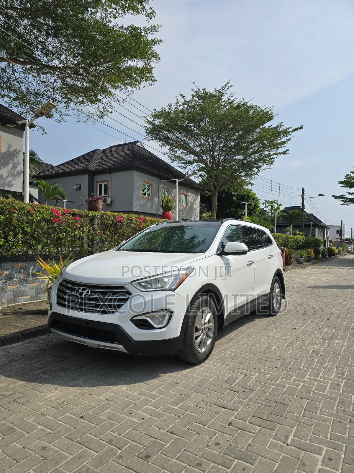 Hyundai Santa Fe Limited 4dr SUV AWD (3.3L 6cyl 6A) 2014 White