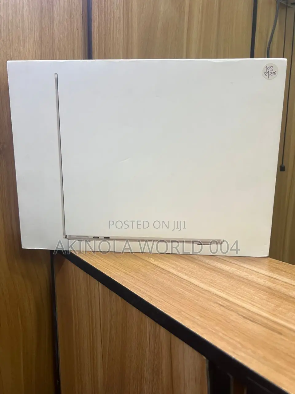 New Laptop Apple MacBook Air 8GB Apple M3 SSD 256GB