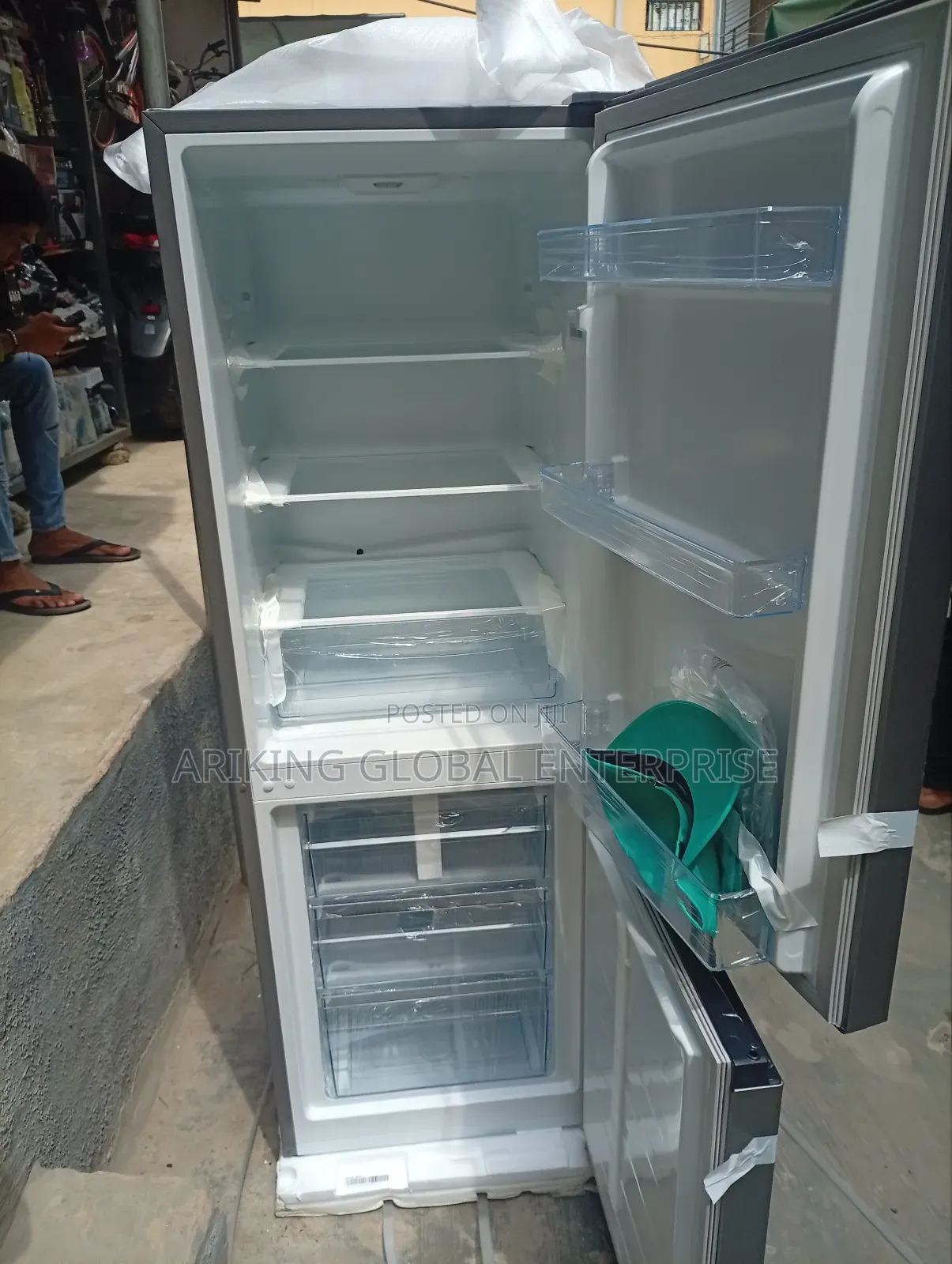 Hisense Ref29dca 225l Bottom Freezer Refrigerator.