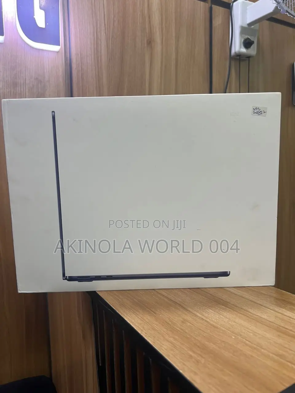New Laptop Apple MacBook Air 24GB Apple M3 SSD 512GB