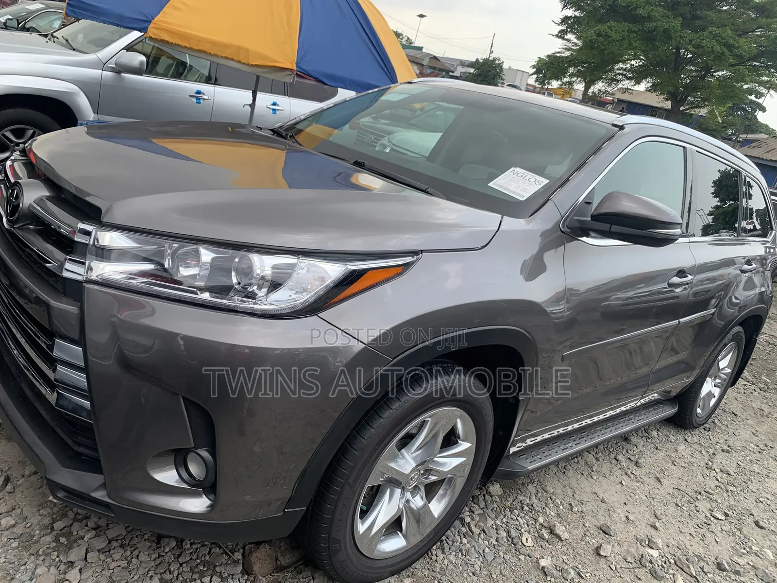 Toyota Highlander Limited 4dr SUV AWD (3.5L 6cyl 6A) 2015 Gray