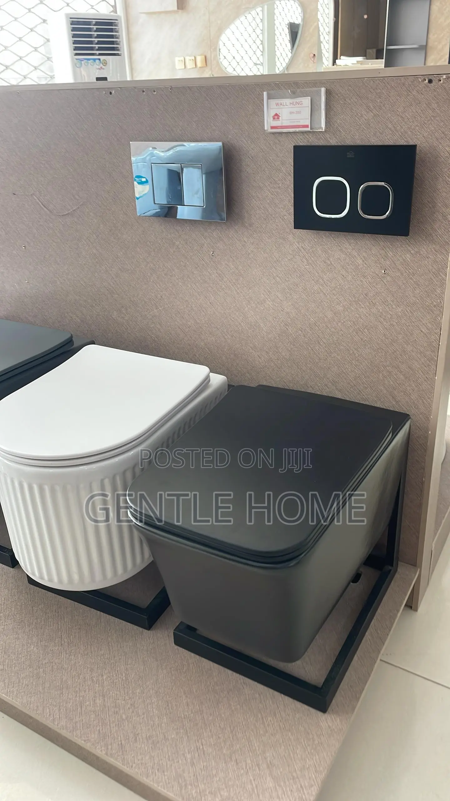 Black Concealed Water Closet (Sweethome )