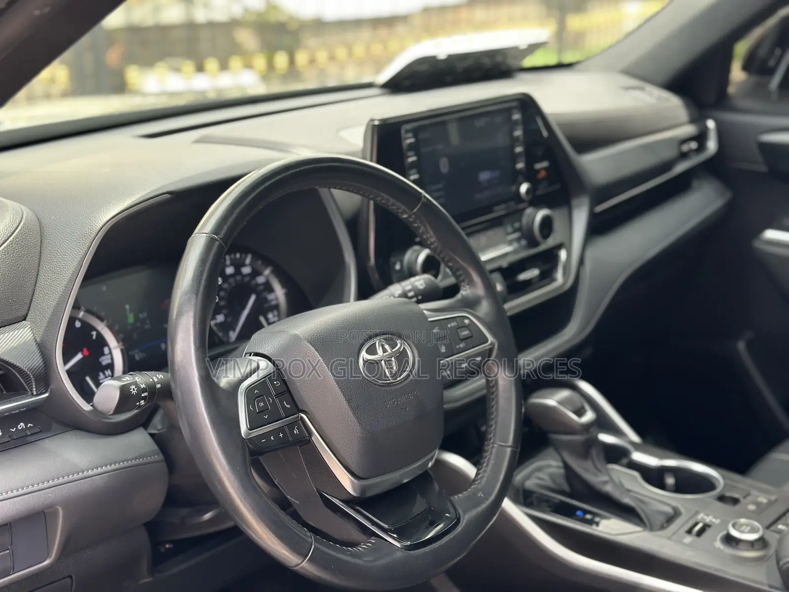 Toyota Highlander XSE 2021 Black