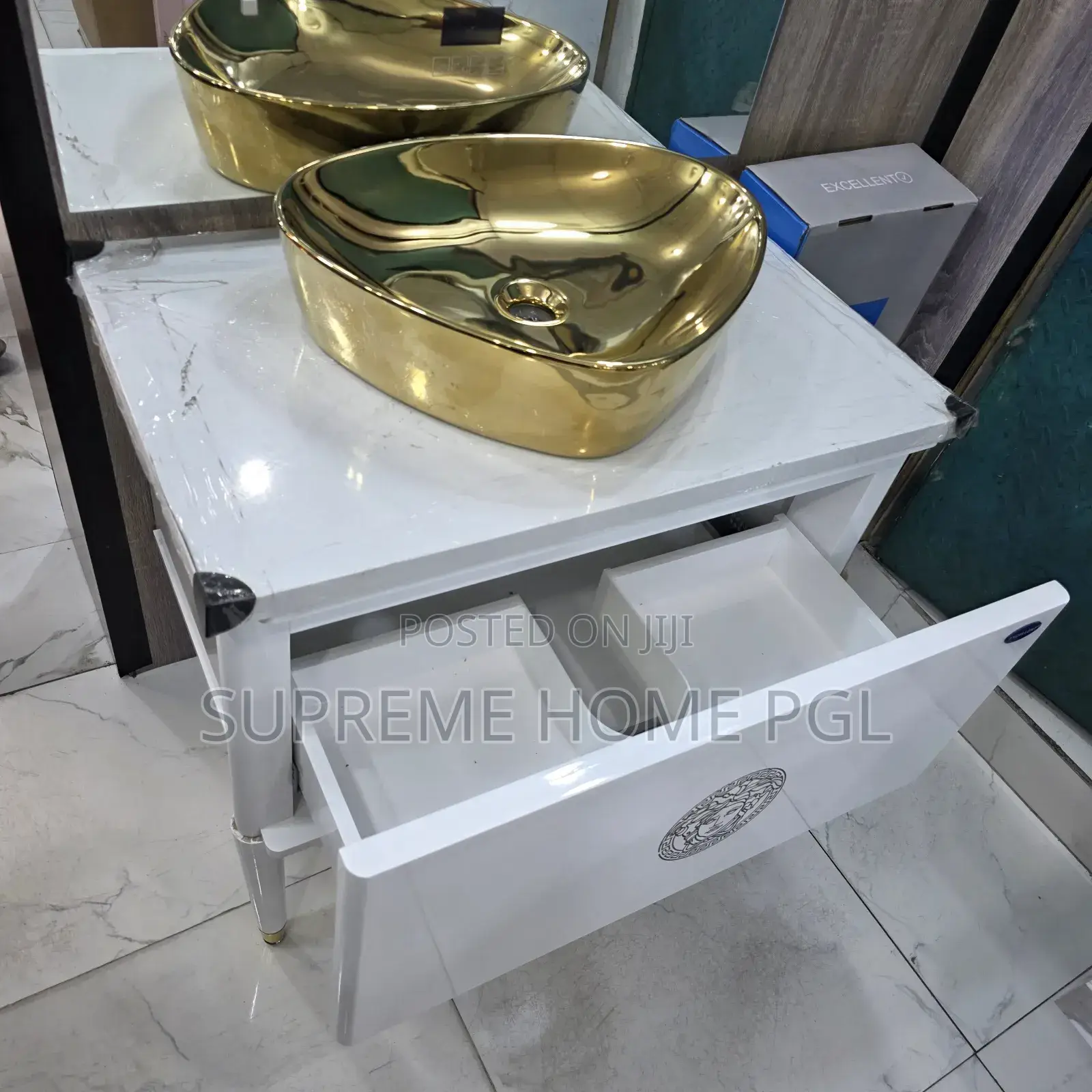 Luxury Wash Hand Basin Cabinet