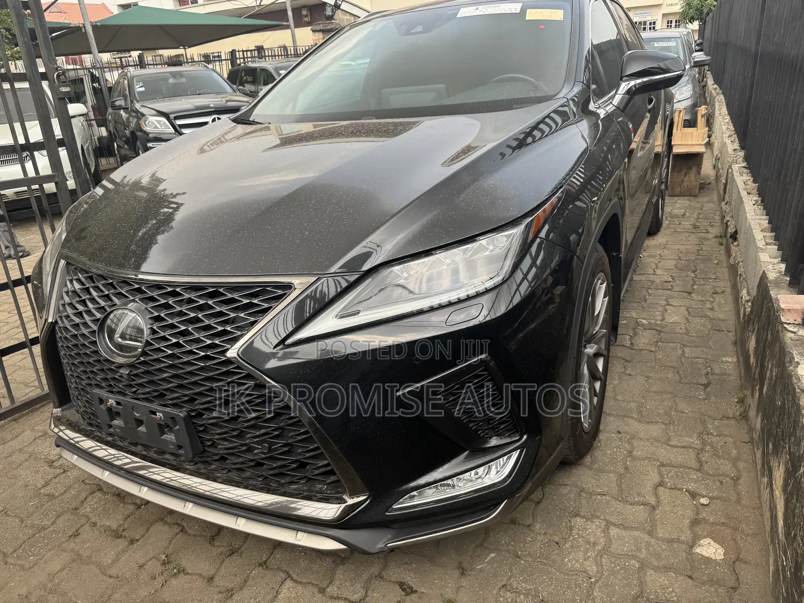 Lexus RX 2022 Black