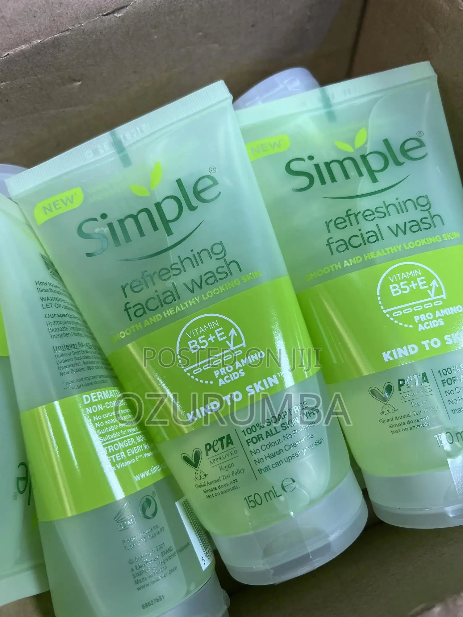 Simple Refreshing Facial Wash