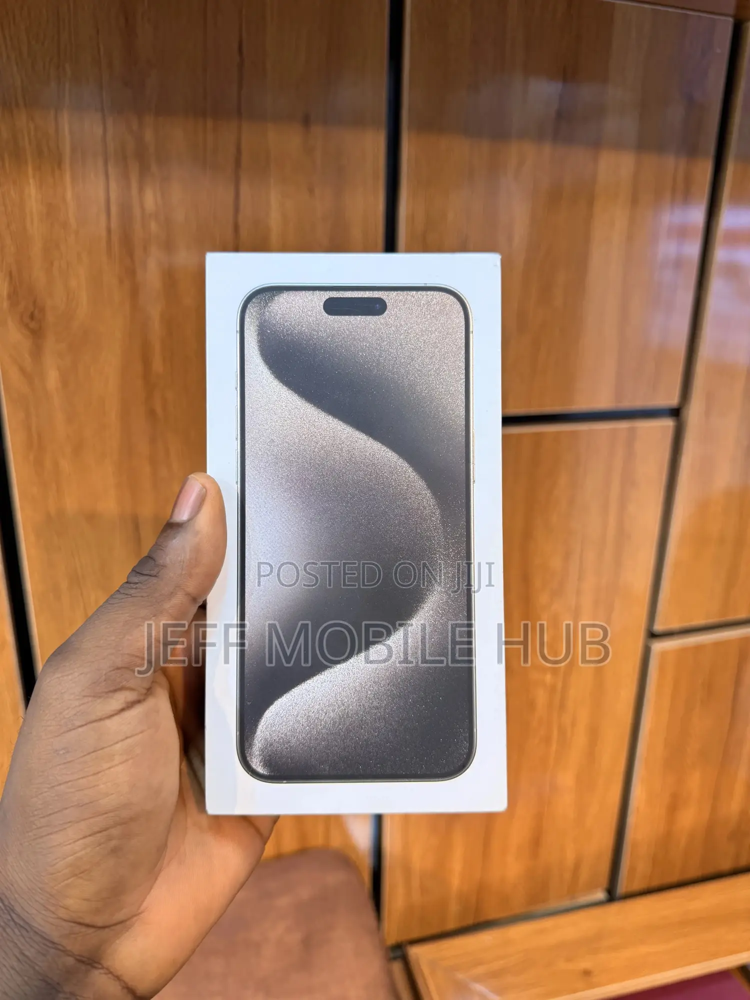 New Apple iPhone 15 Pro Max 256 GB Silver