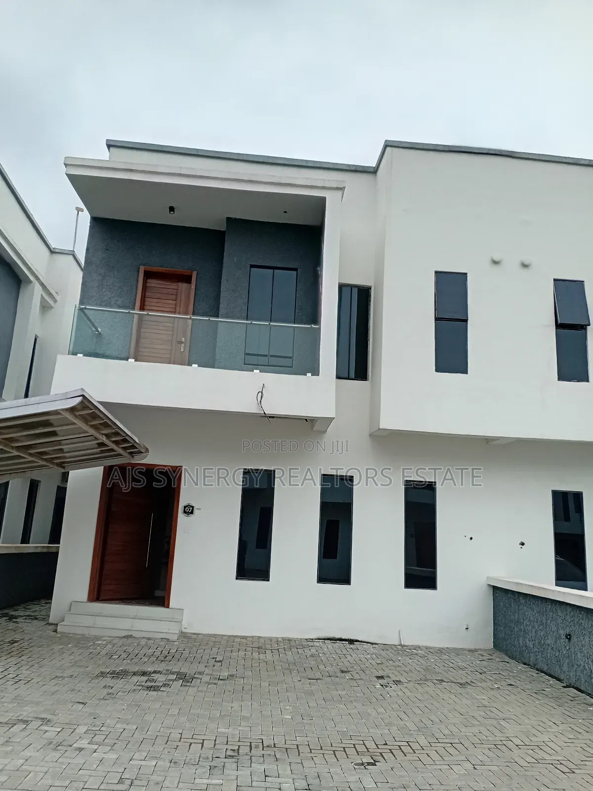 Furnished 4bdrm Duplex in VGC / Ajah for sale