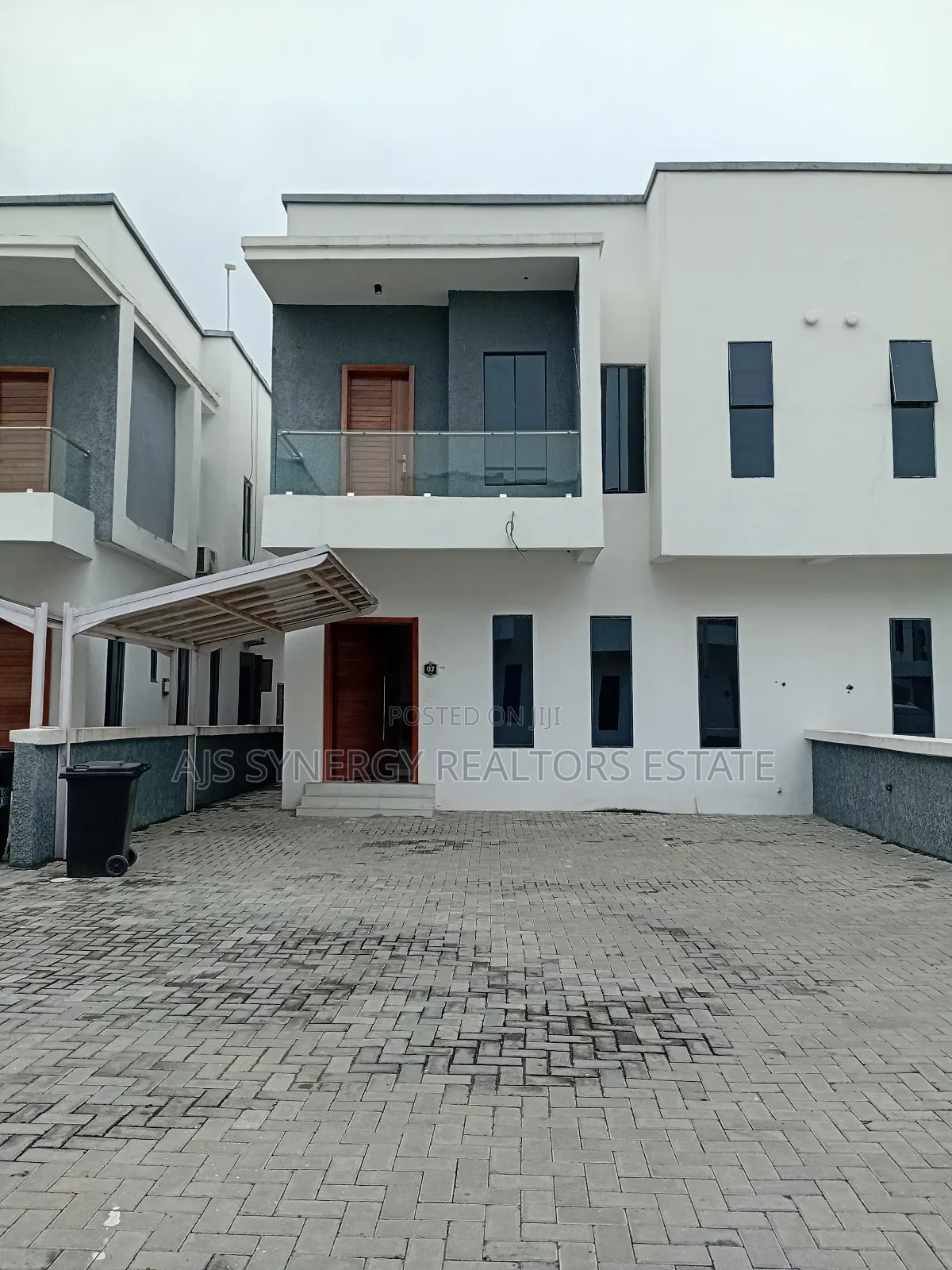 Furnished 4bdrm Duplex in VGC / Ajah for sale