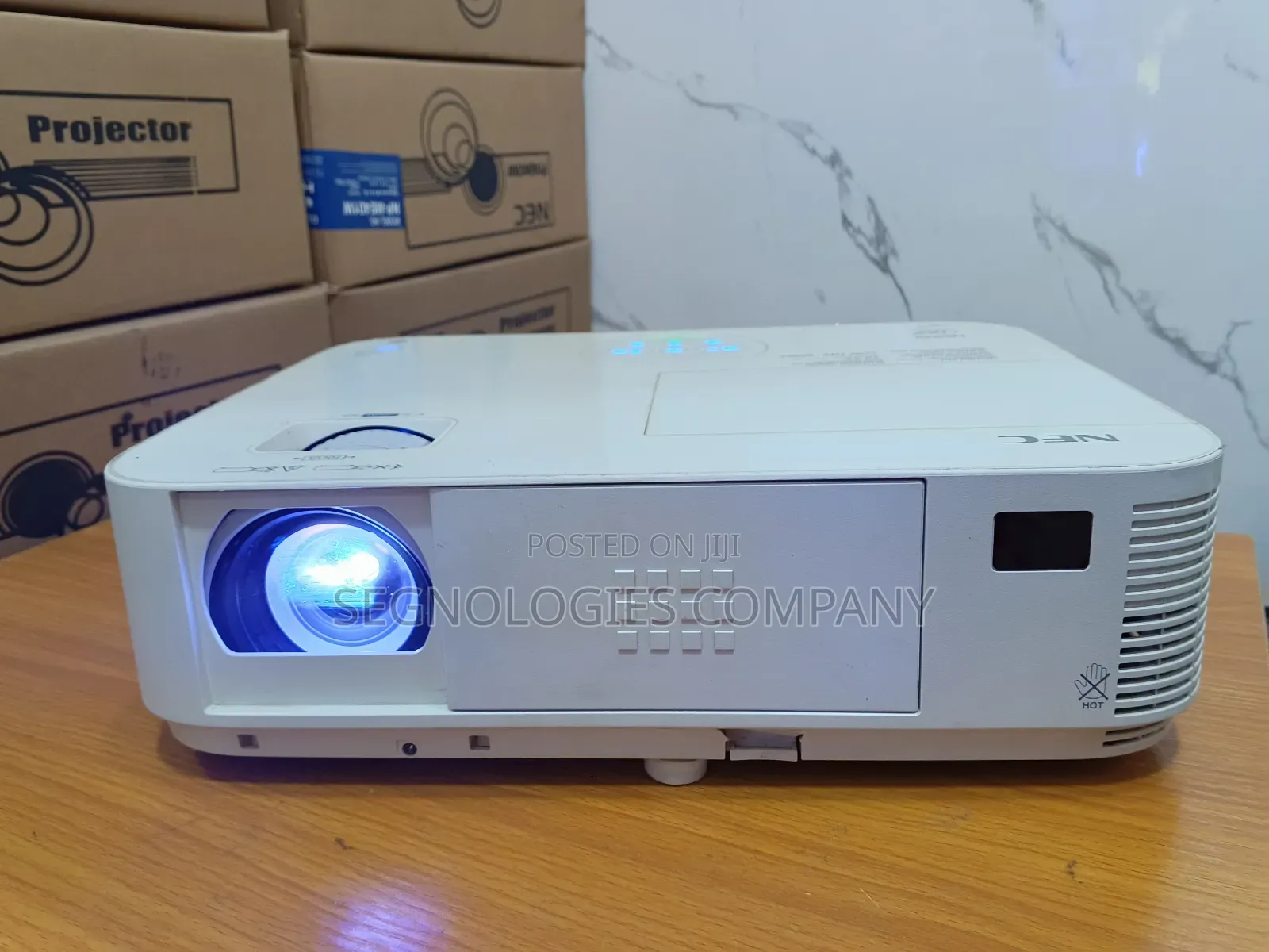 Nec Np-m403x 4000 Lumens Xga Dlp Educational Projector