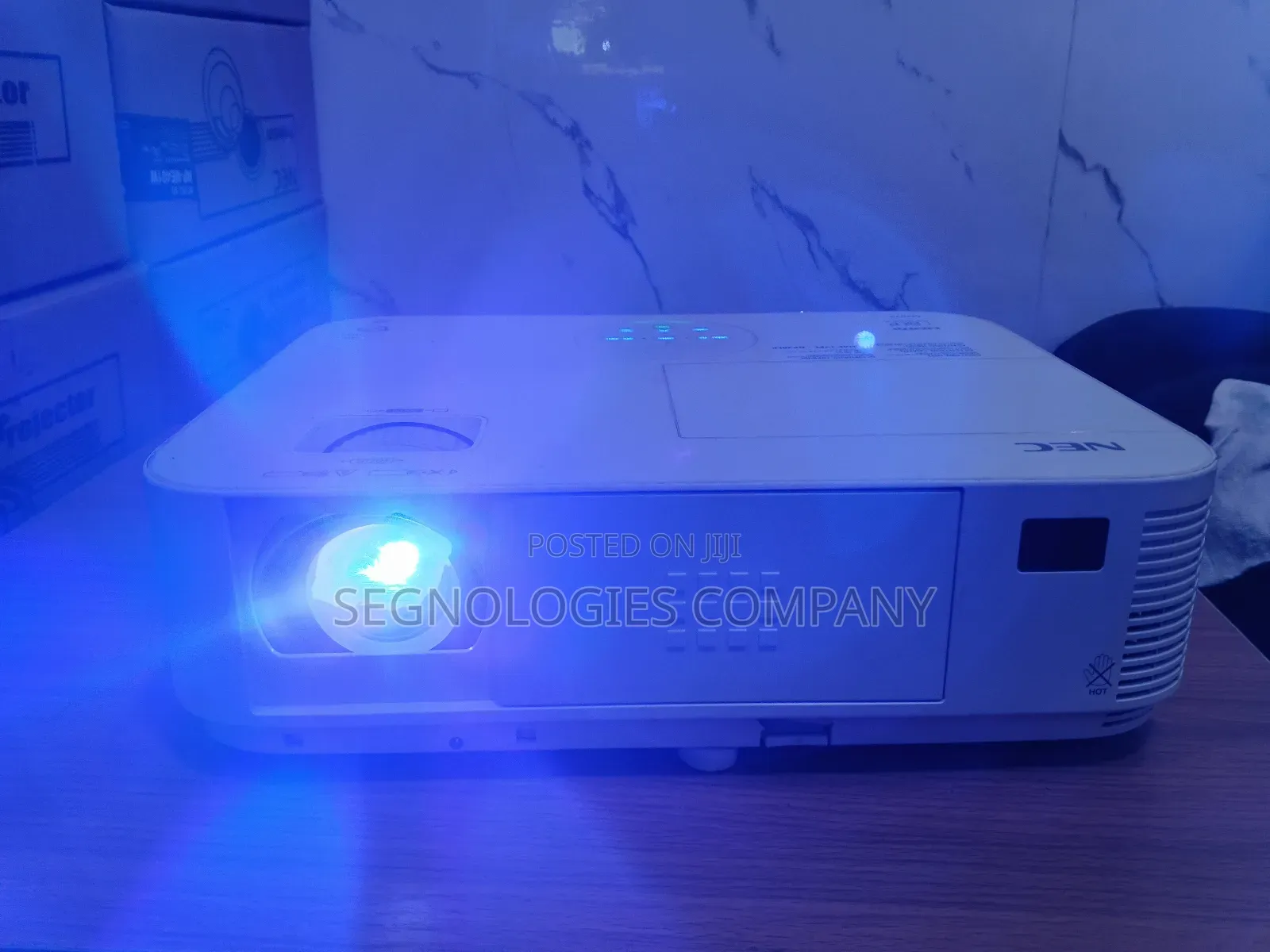 Nec Np-m403x 4000 Lumens Xga Dlp Educational Projector