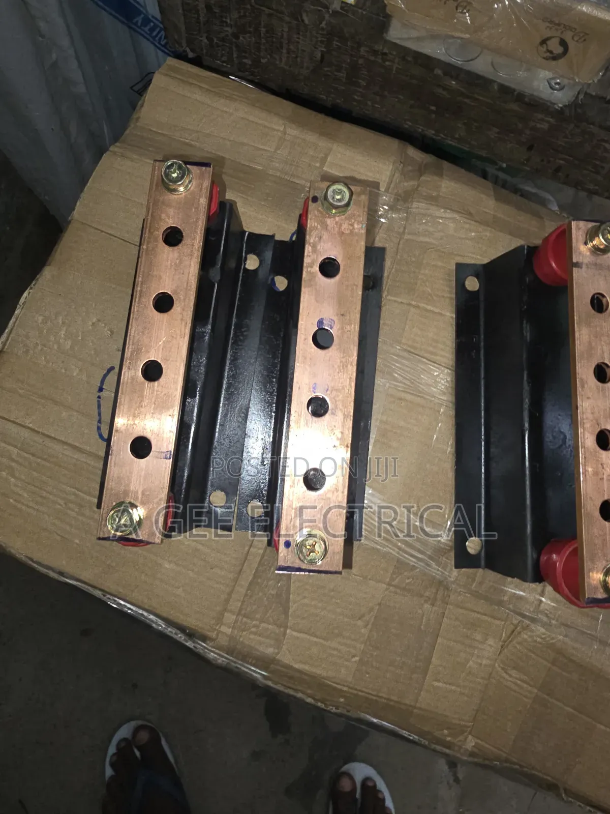 4way Earthing Bar