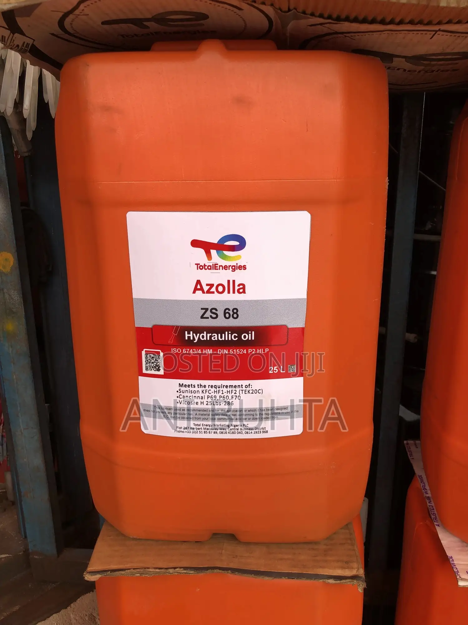 Total Azolla Z8 Hydraulic Oil