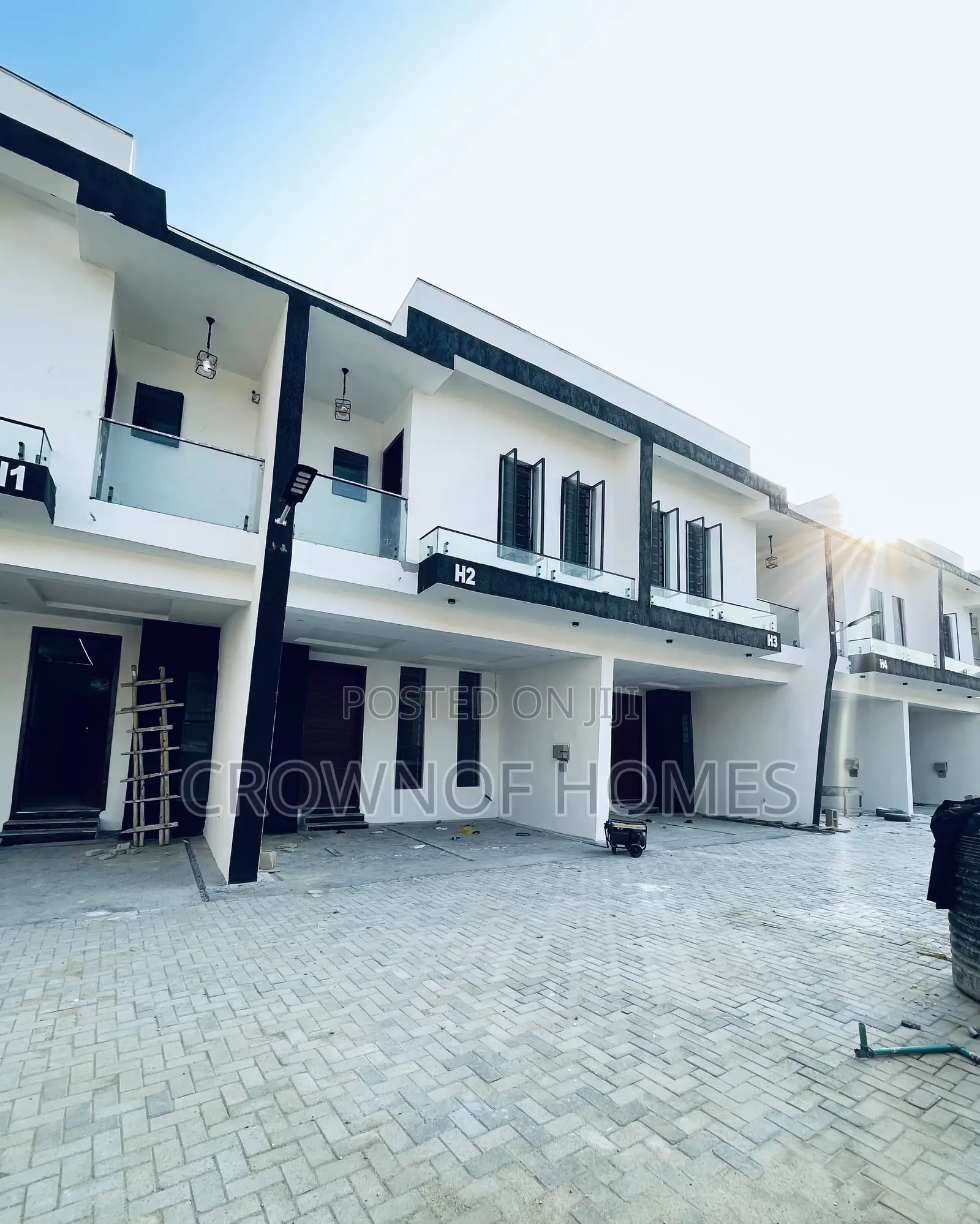 4bdrm Duplex in Lekki for sale