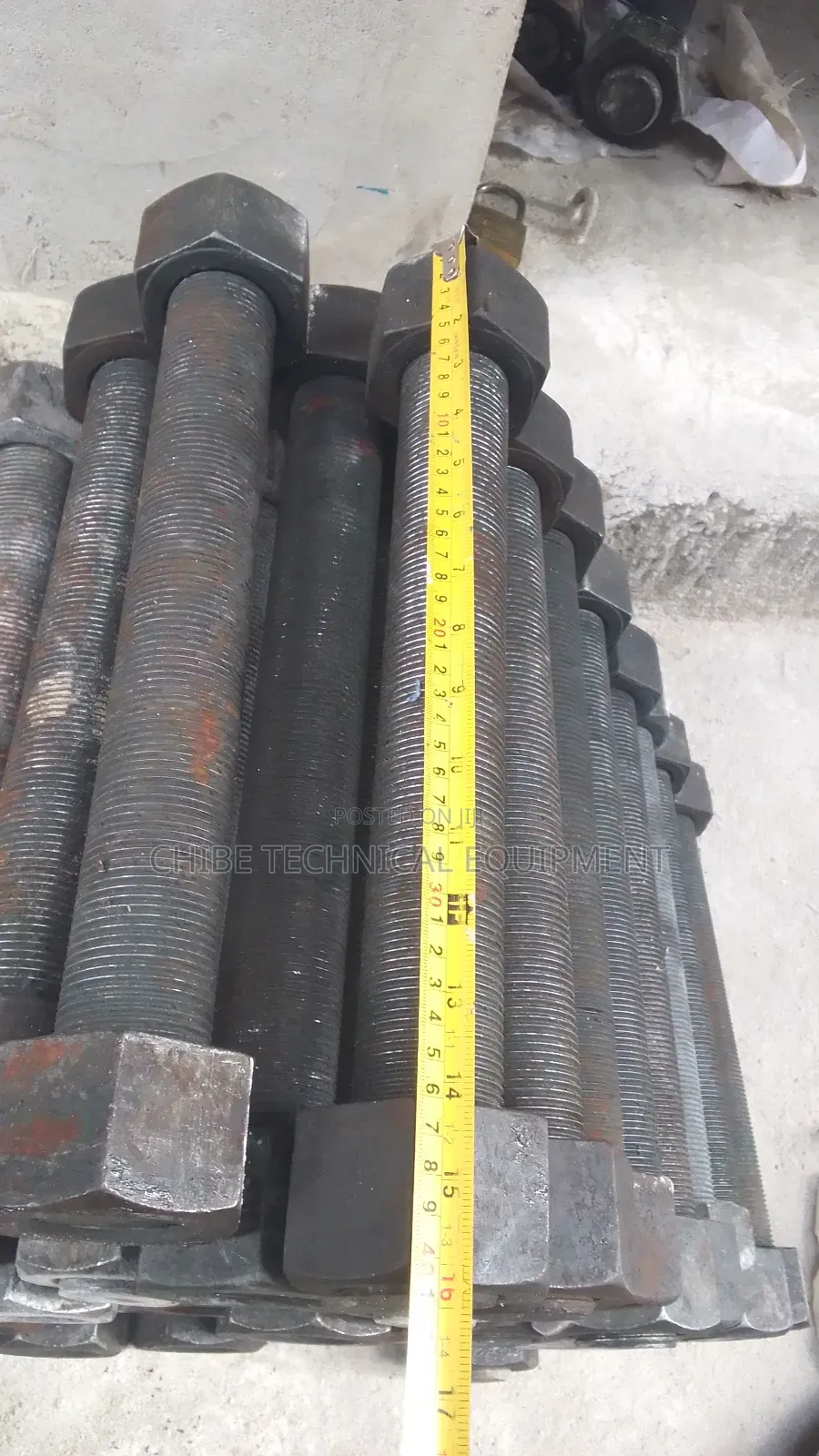2" X 400m Stud Bolt and Nut