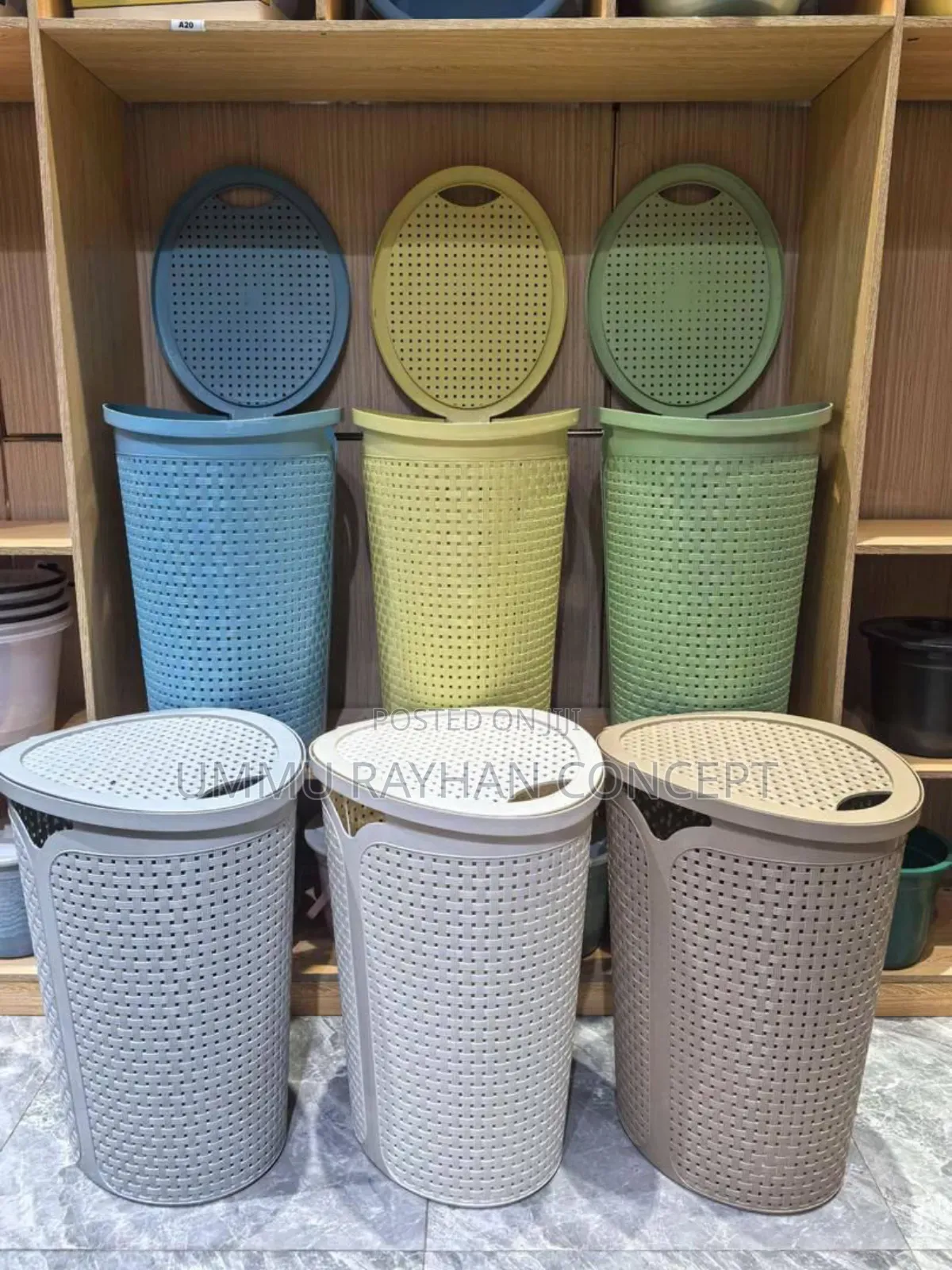 Leeno Laundry Basket With Cover