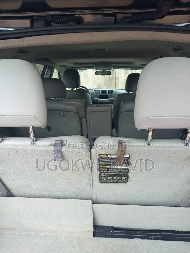 Toyota Highlander 2012 Gray