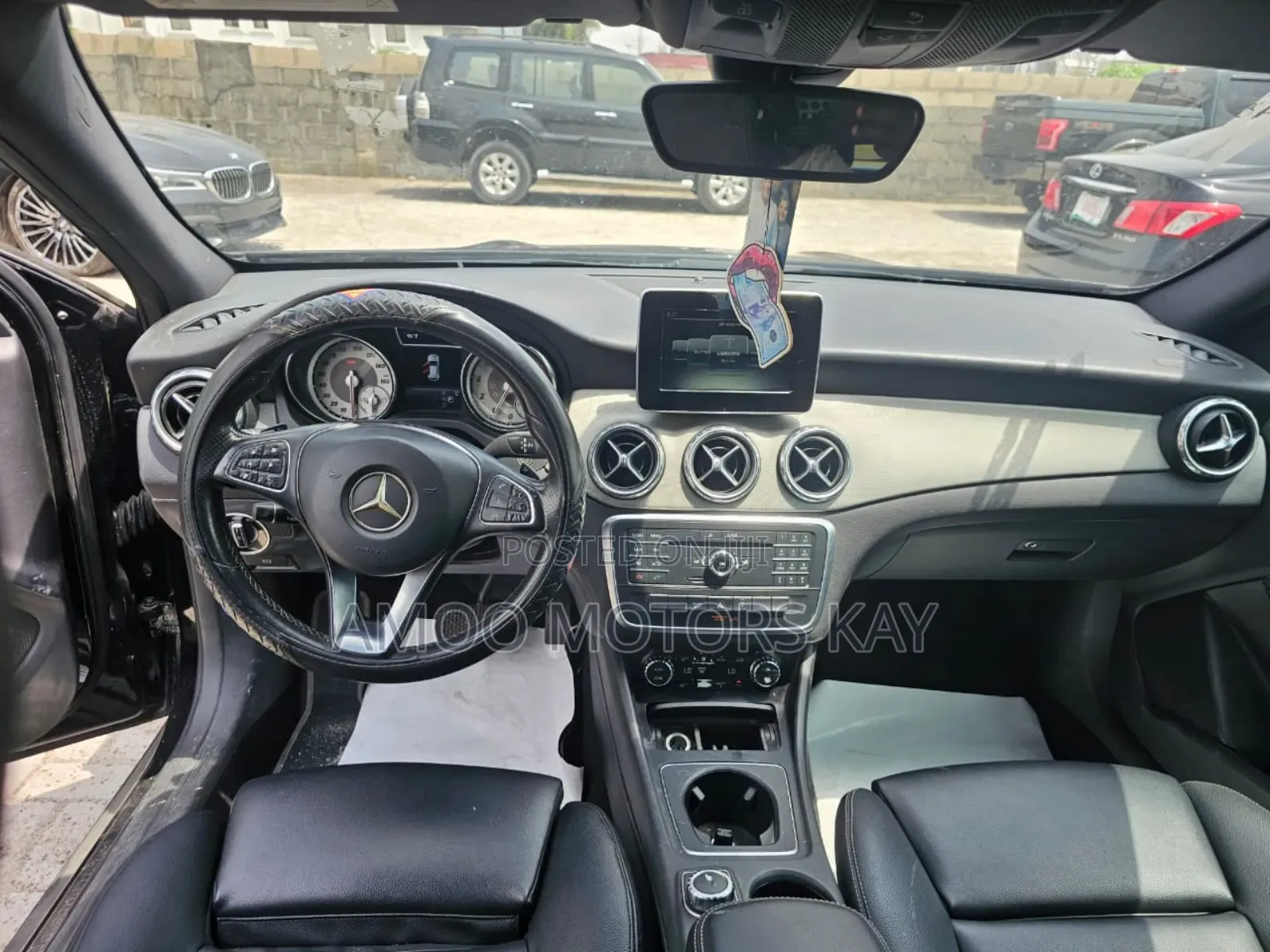 Mercedes-Benz GLA 250 2017 Black