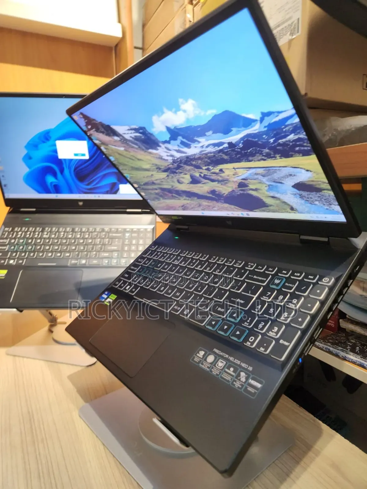 Laptop Acer Predator Helios 18 PH18-71 16GB Intel Core i7 SSD 512GB