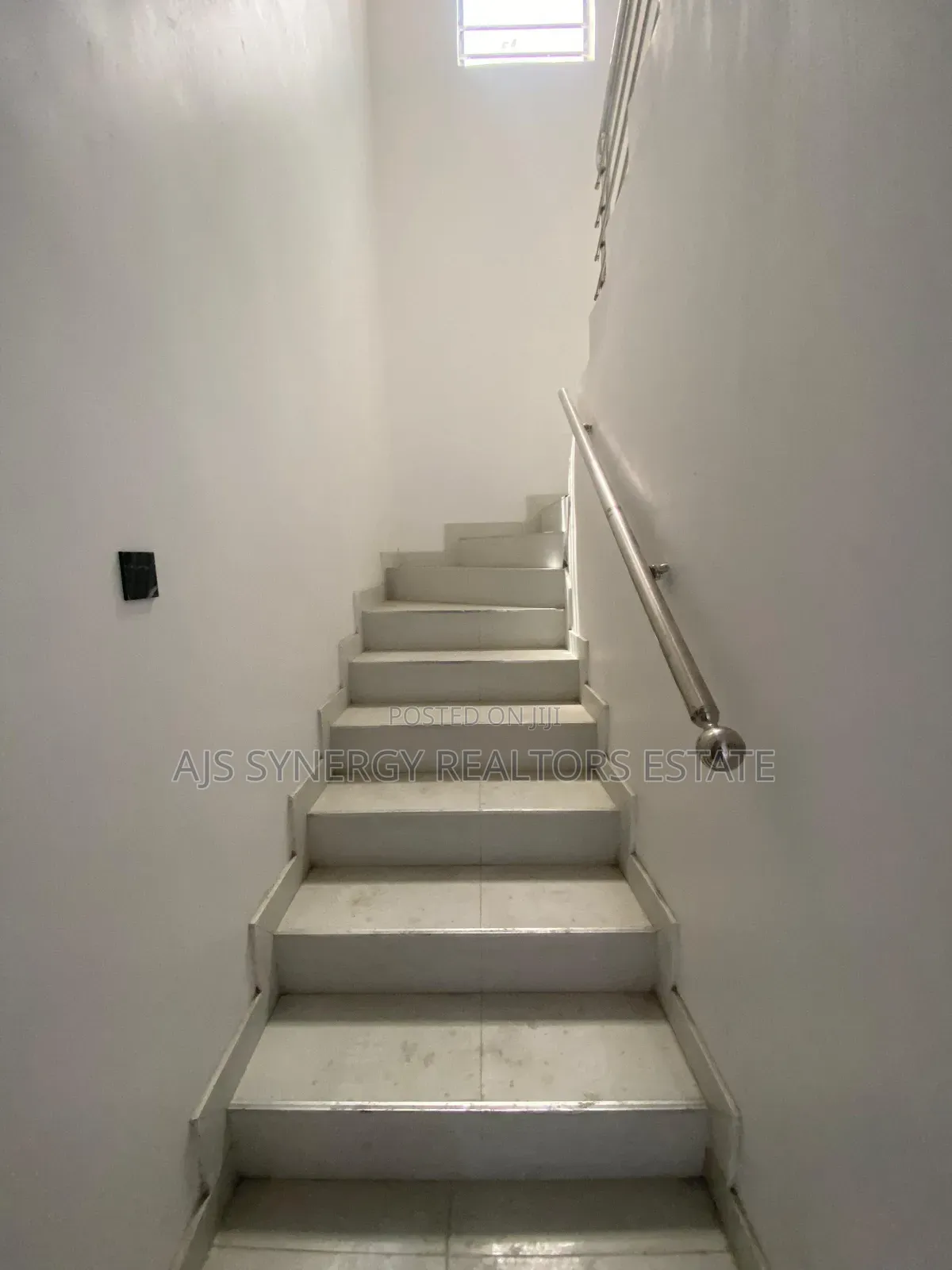 5bdrm Duplex in VGC / Ajah for sale