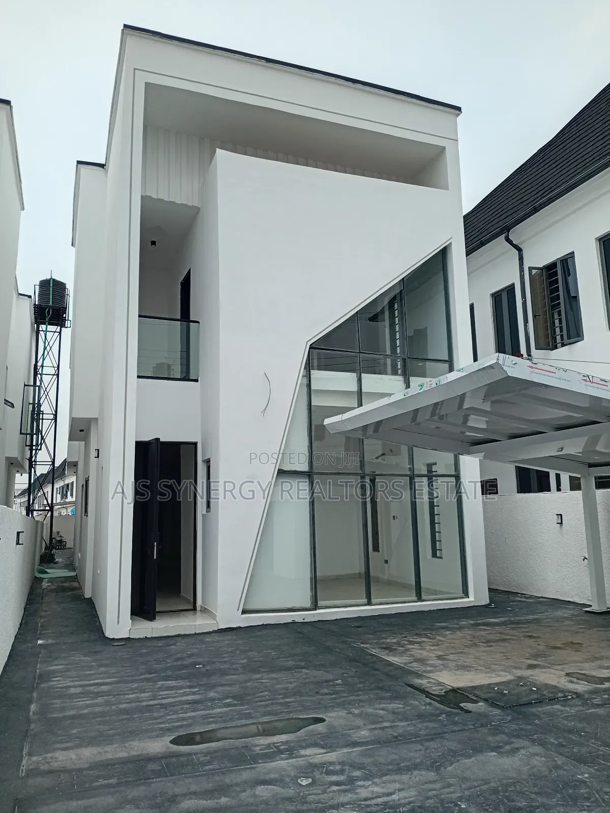 5bdrm Duplex in VGC / Ajah for sale