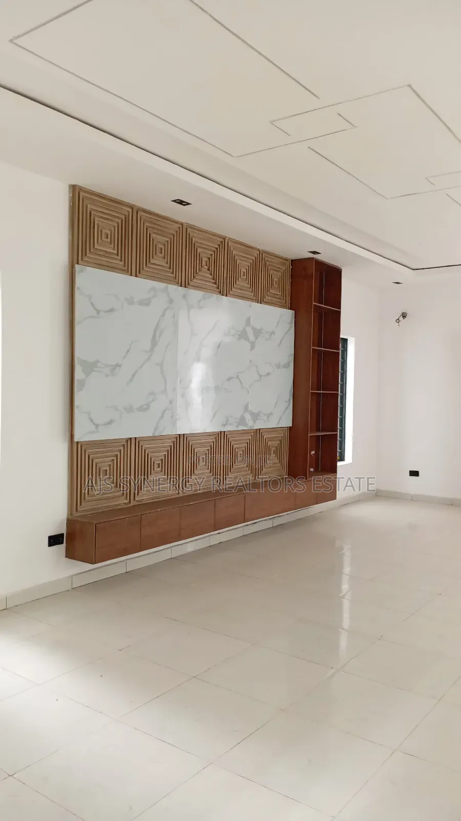 5bdrm Duplex in VGC / Ajah for sale
