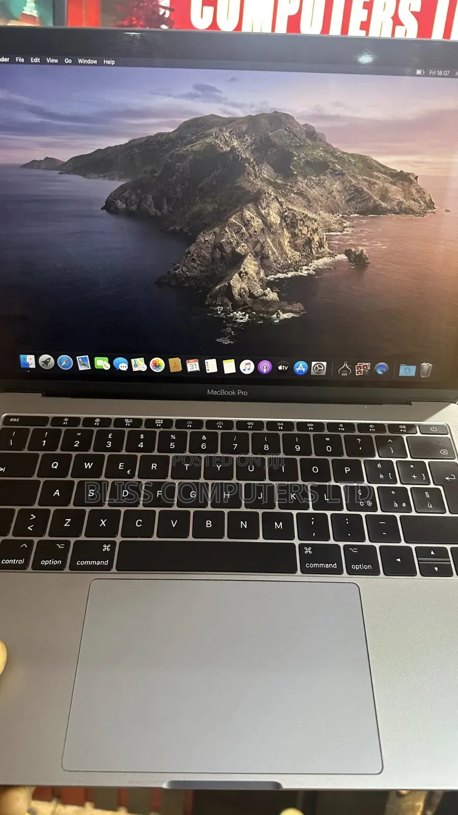 Laptop Apple MacBook Pro 2017 8GB Intel Core i5 SSD 256GB