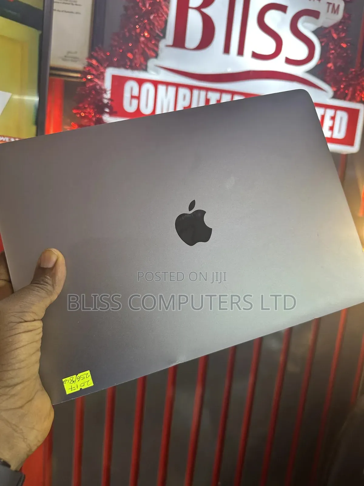 Laptop Apple MacBook Pro 2017 8GB Intel Core i5 SSD 256GB