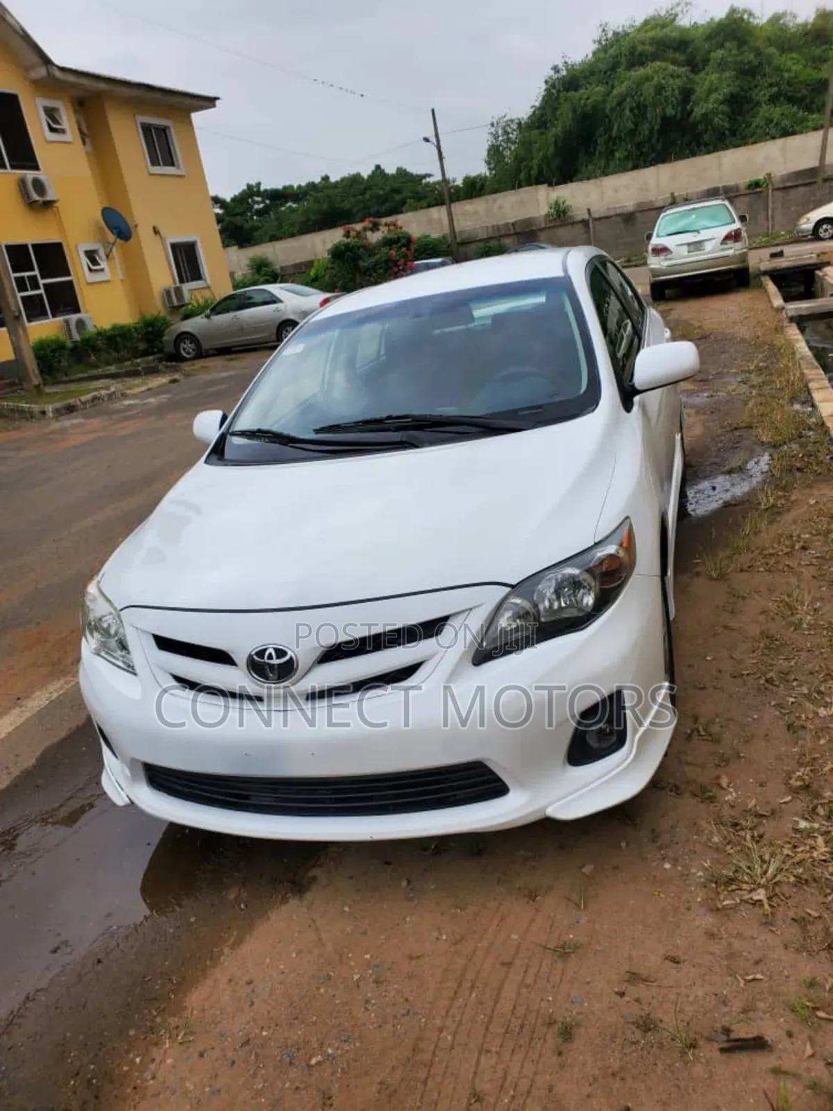 Toyota Corolla 2009 White