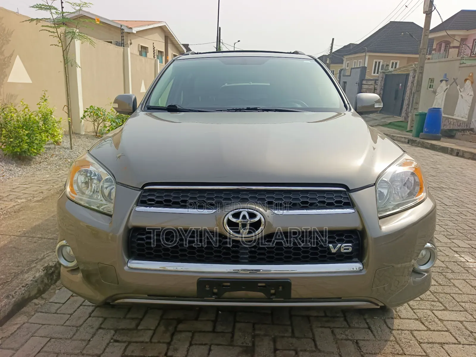 Toyota RAV4 3.5 Limited 4x4 2010 Brown
