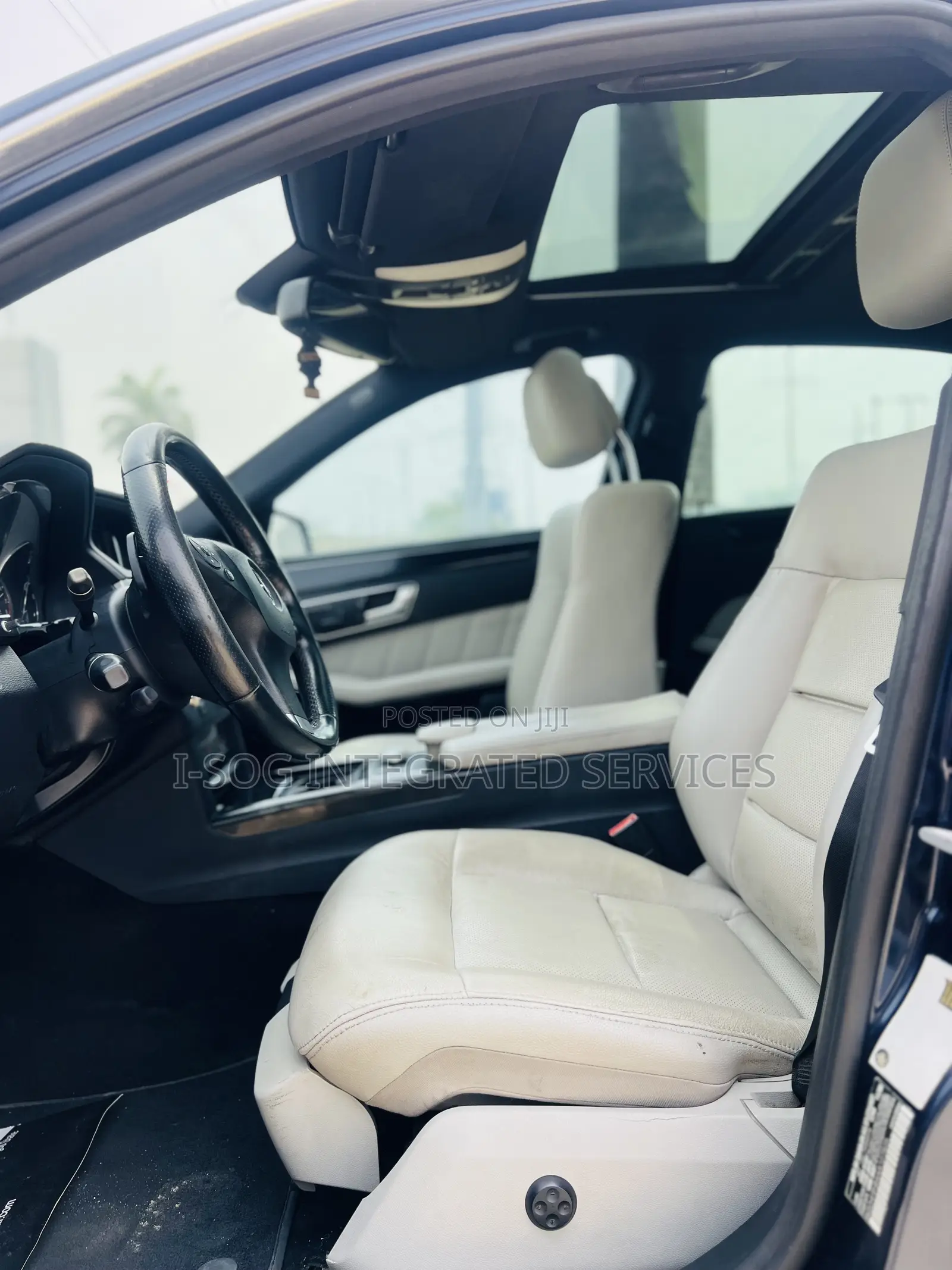 Mercedes-Benz E350 Base 4dr Sedan RWD (3.5L 6cyl 7A) 2010 Blue