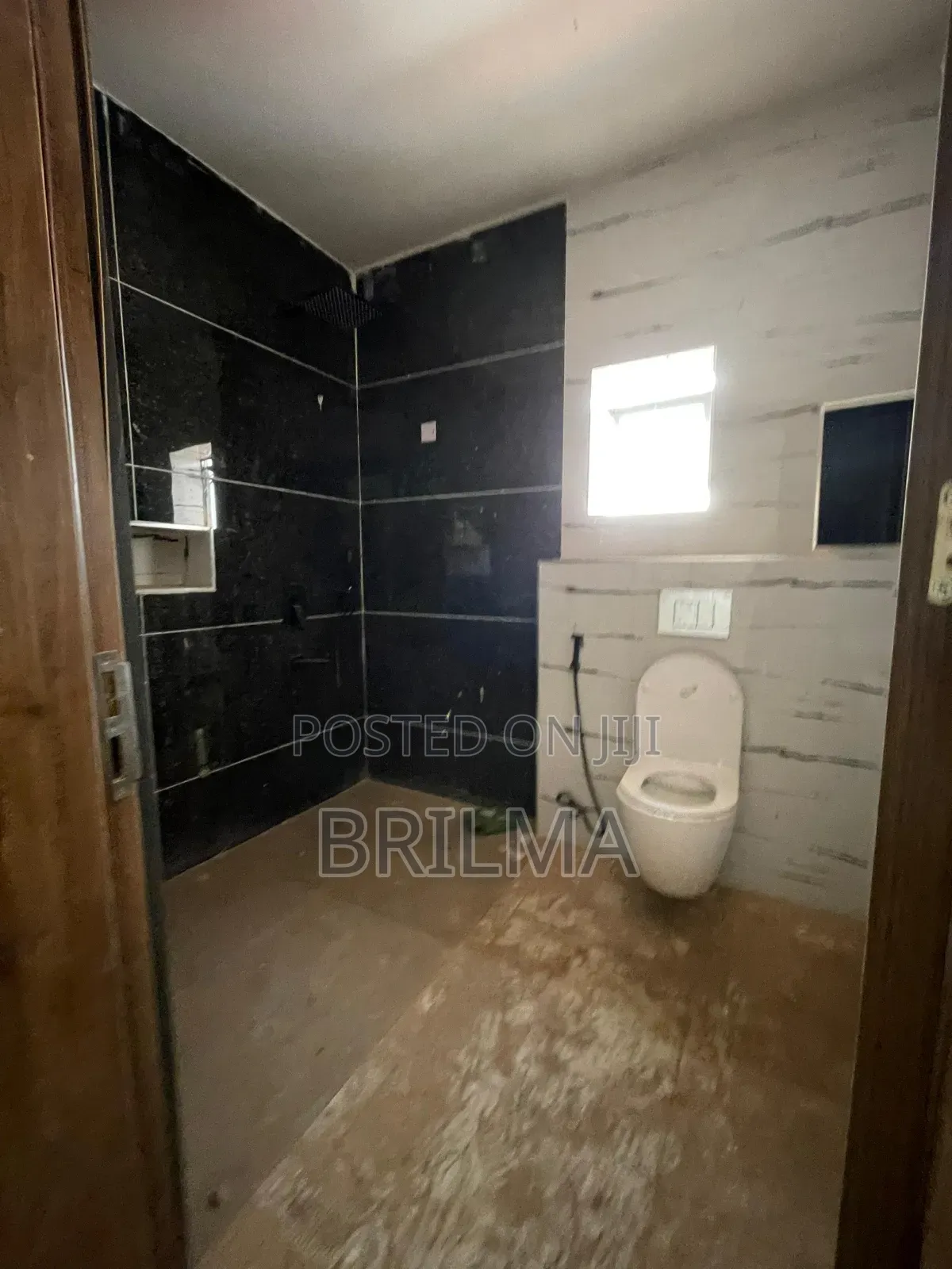 4bdrm Duplex in Kaura for rent