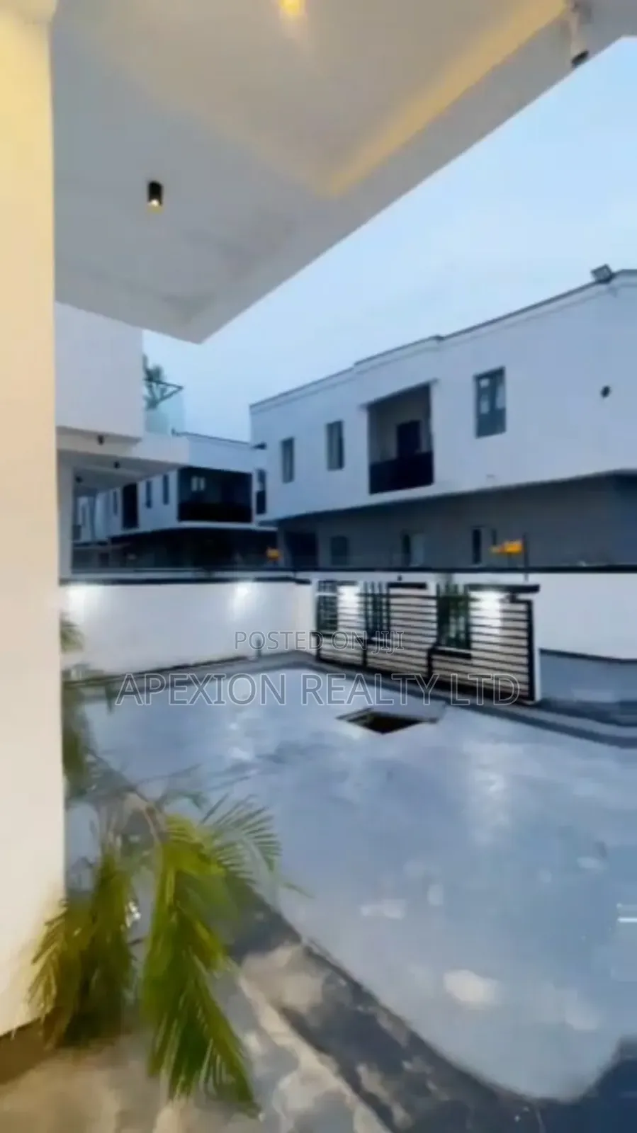 4bdrm Apartment in Thomas Estate, Sangotedo for sale