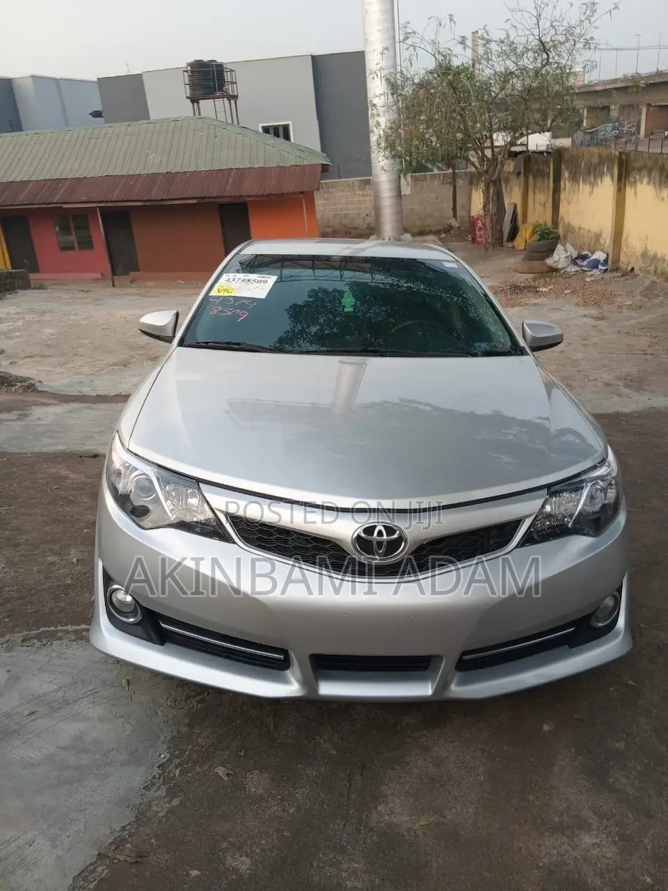 Toyota Camry SE 4dr Sedan (2.5L 4cyl 6A) 2014 Silver
