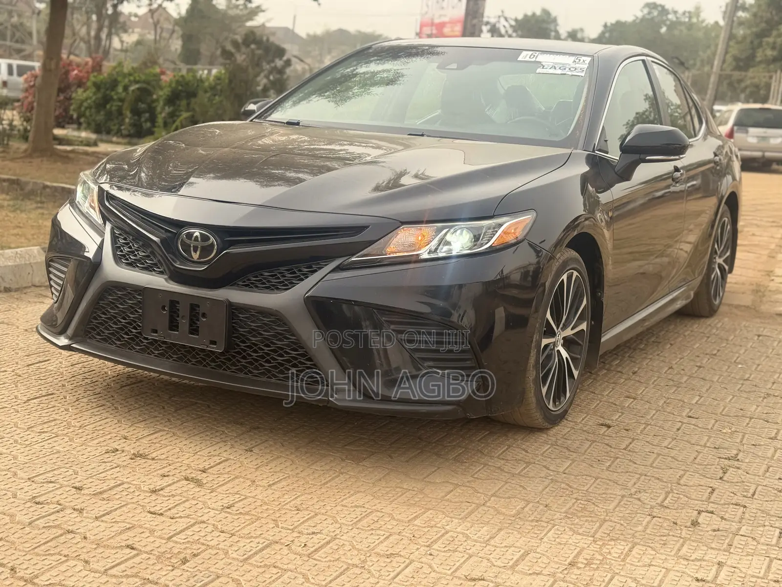 Toyota Camry SE (2.5L 4cyl 8A) 2019 Black