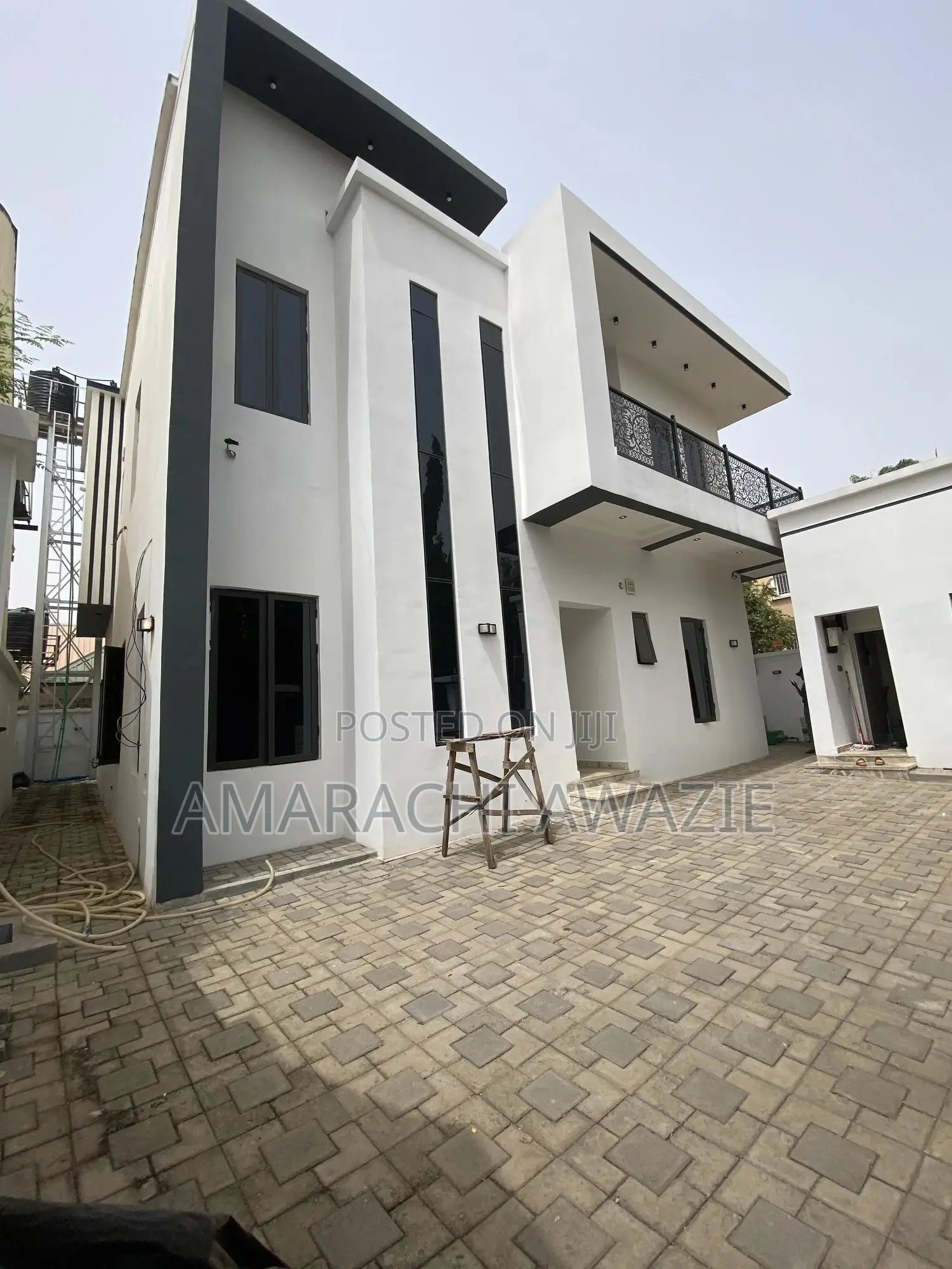 4bdrm Duplex in Life Camp for sale